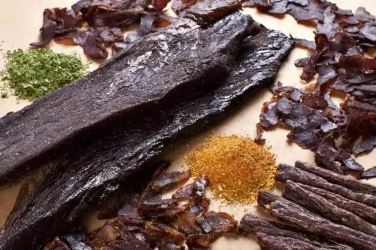 Le Biltong la viande séchée pour l