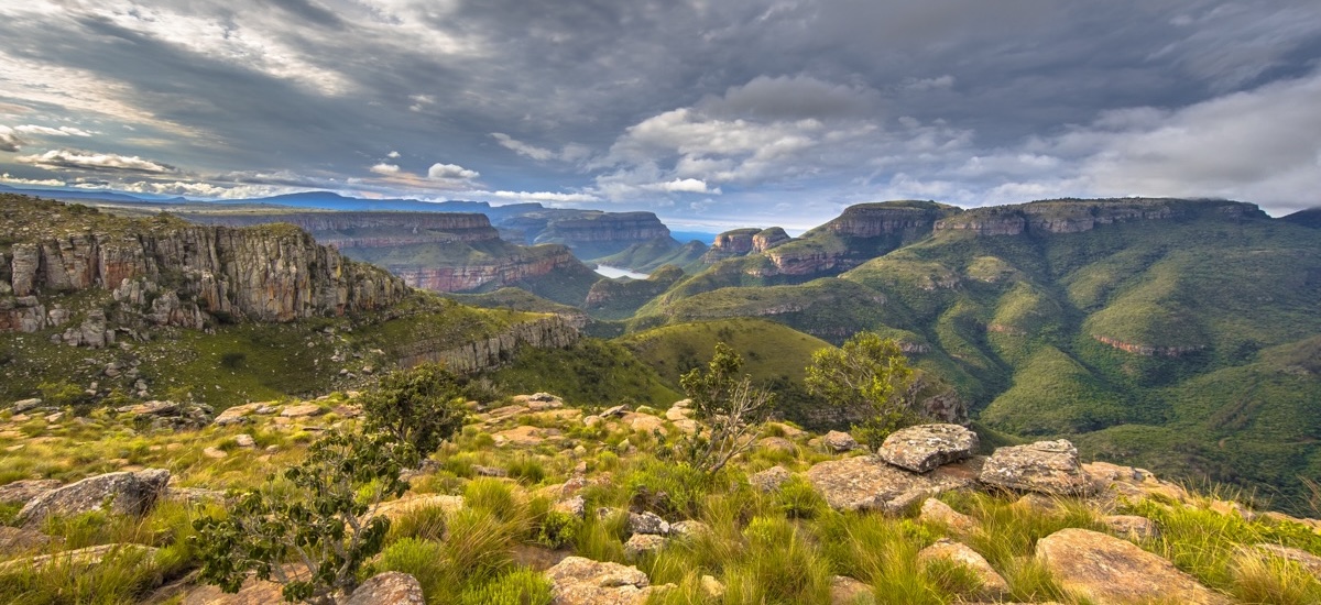 Panorama du canyon de la rivière Blyde depuis le point de vue de Lowveld